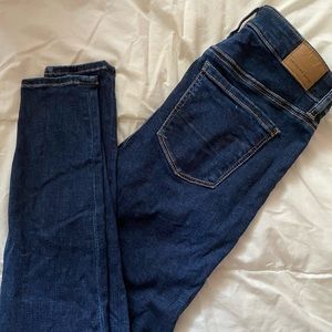 AE Skinny Jeans Sz. 4S